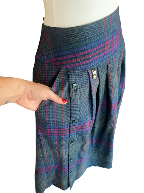 Burberry vintage skirt
