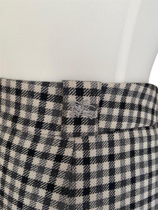 Burberry skirt