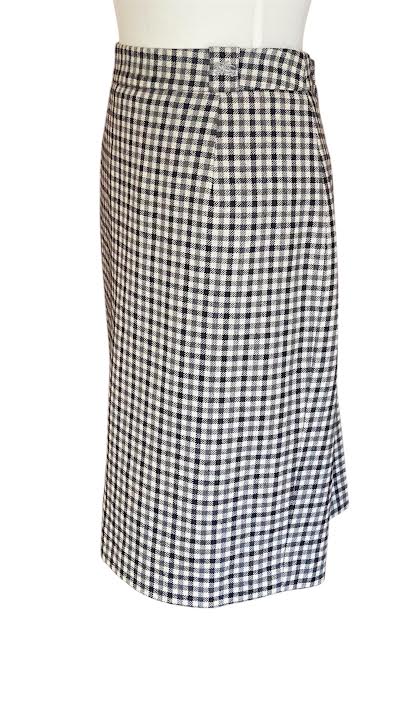 Burberry skirt