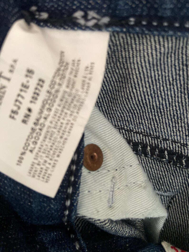 Vintage 90s Armani Jeans Capri Pants - Y2K Blue Straight Leg Cropped Denim - Women's Size S/M