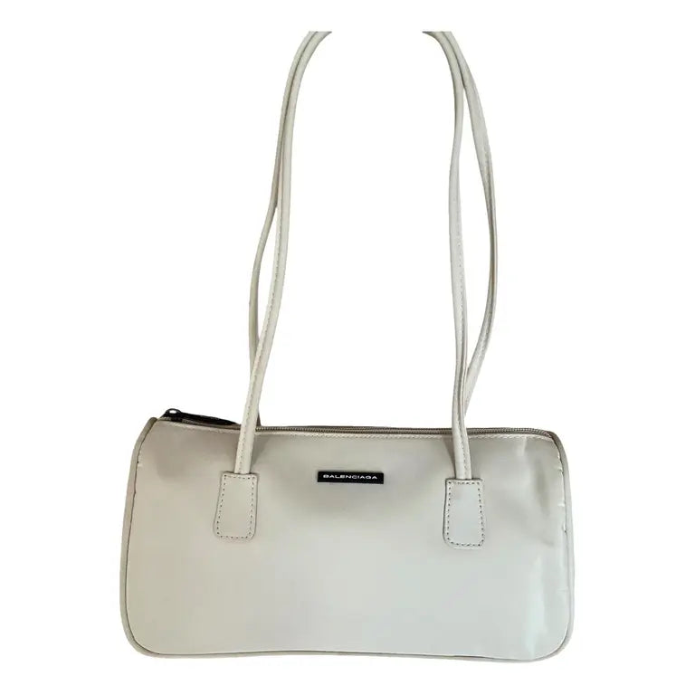 Short Handle Balenciaga Bag – Minimalist & Elegant Design