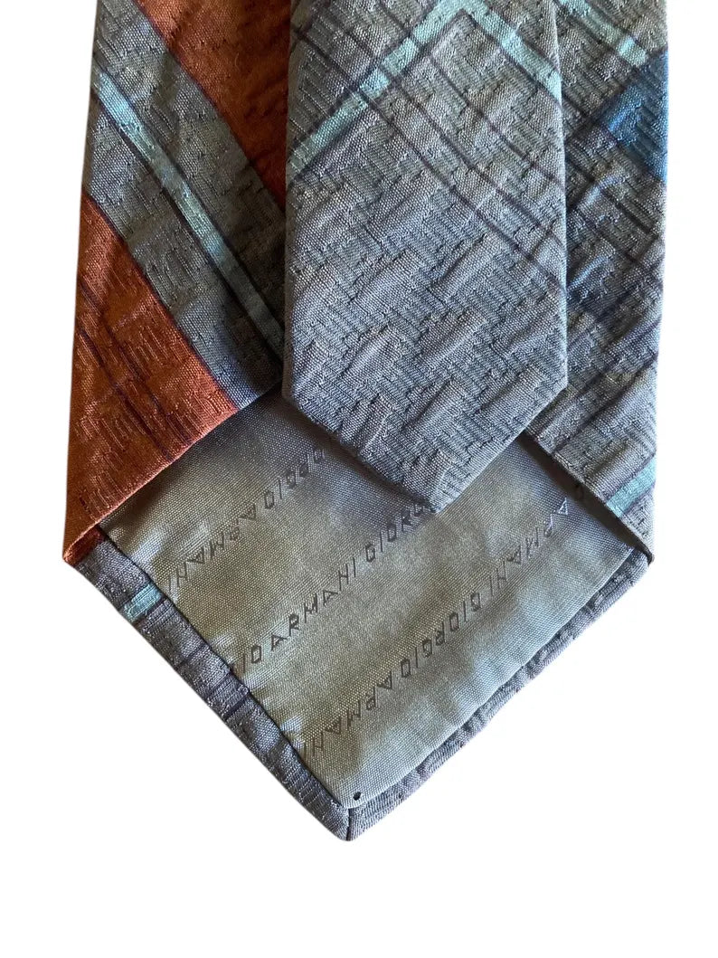 Vintage tie Giorgio Armani.