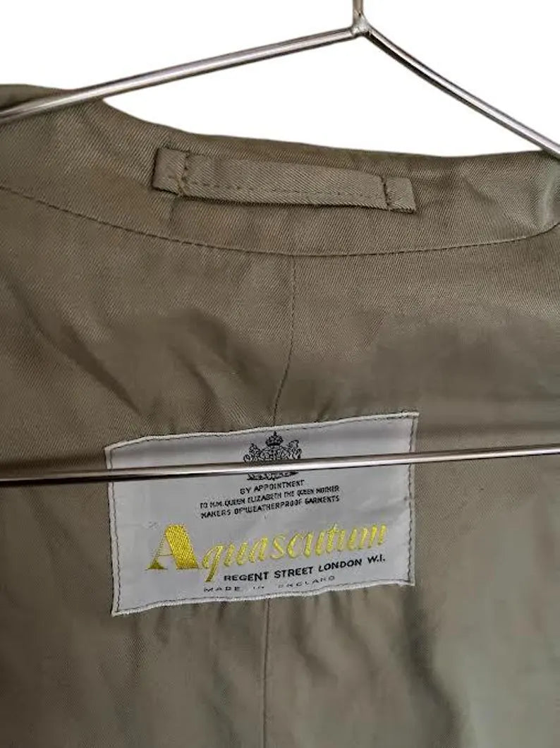 Vintage Aquascutum Beige Trench Coat | Classic British Trench | Timeless Coat Size M